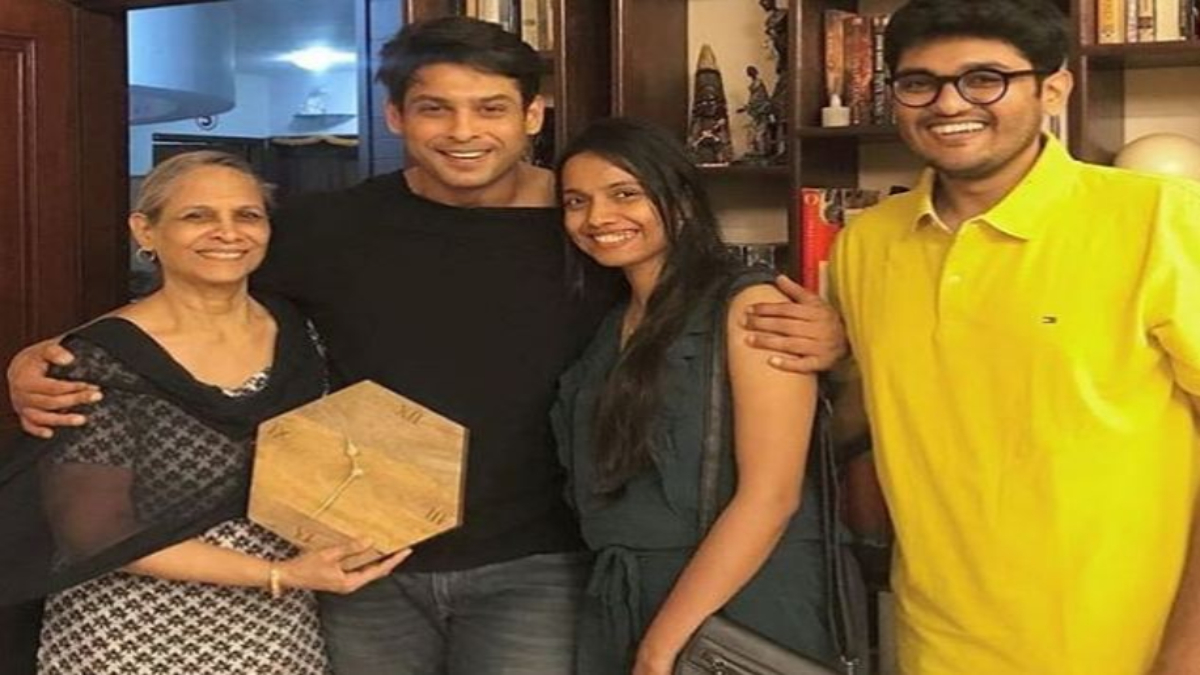 Bigg Boss 13 winner Sidharth Shukla is all smiles in recent pictures with family