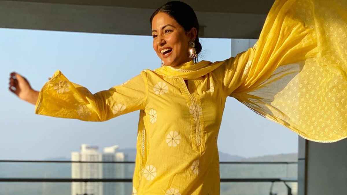 Ramzan 2020: Hina Khan stuns in a yellow suit; Ekta Kapoor, Rashami Desai, Tina Dutta and others shower compliments 1 Ramzan 2020