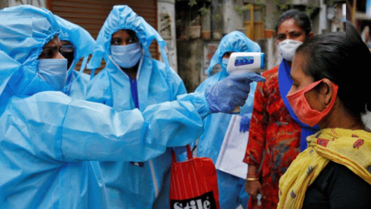 Coronavirus update: India records biggest single-day spike with 4,213 new cases in last 24 hours, total cases cross 67,000 with toll at 2206 1 COVID-19 update