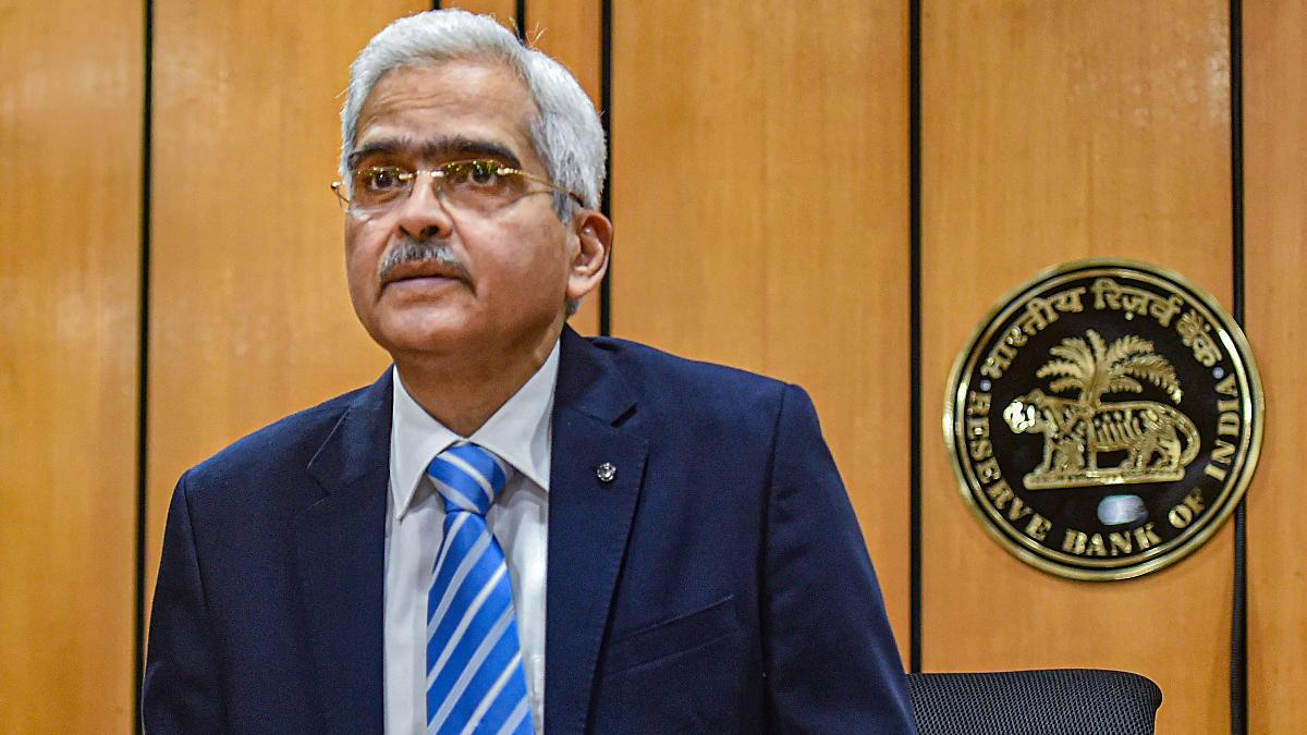 Adjusted for inflation, policy rate still remains accommodative, says RBI Governor