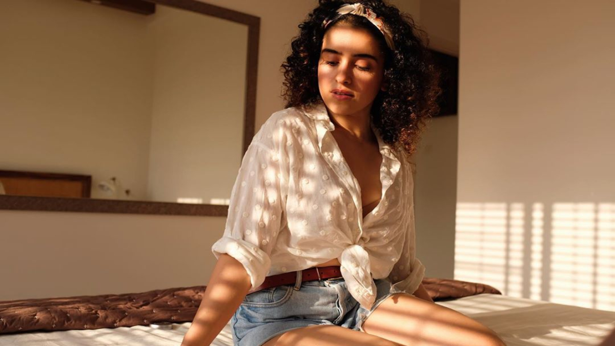 Coronavirus lockdown: Sanya Malhotra's kitchen experiment backfires, undergoes finger reconstruction surgery 1 Sanya Malhotra