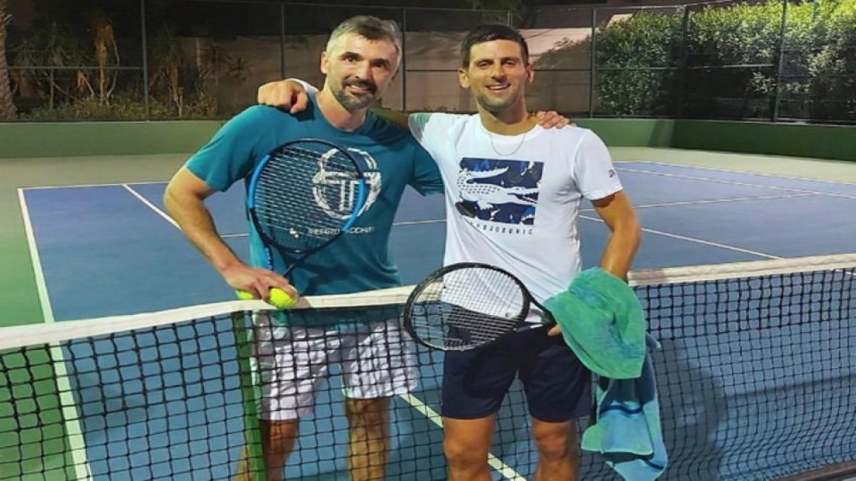 novak djokovic hits practice court with goran ivanisevic in dubai 562675 UJvepBsd
