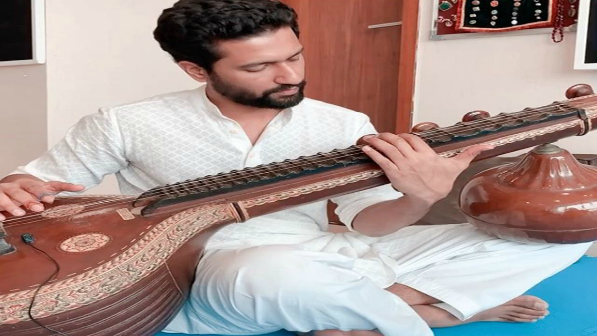 Independence Day 2020: Vicky Kaushal treats fans with a sitar version of ‘Ae Watan’
