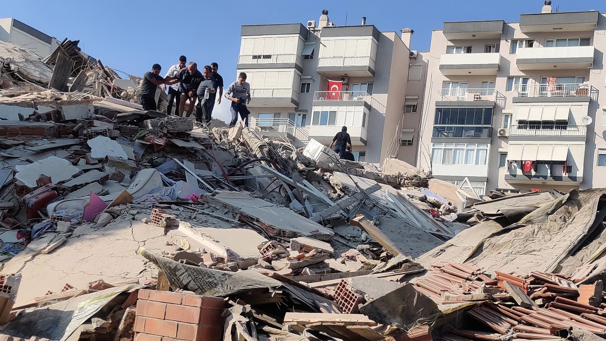 Death toll from earthquake in Turkey and Syria exceeds 25,000