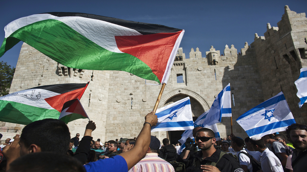 Pro-Palestine Campus Protests Spread Across US, LA to New York City