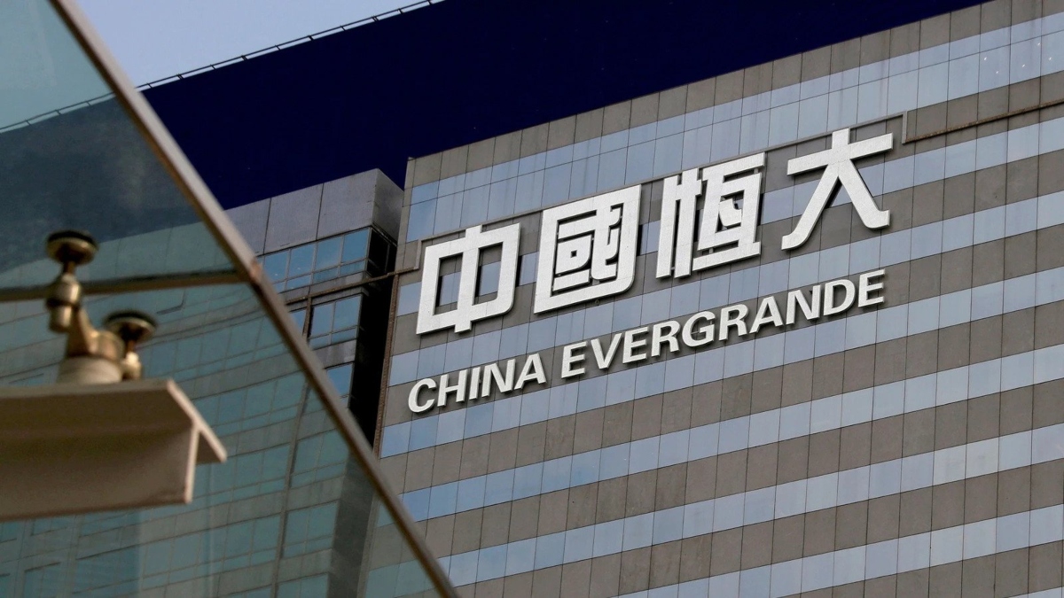 China&#39;s property giant Evergrande starts repayment plan as pressure mounts over unpaid loans - NewsX