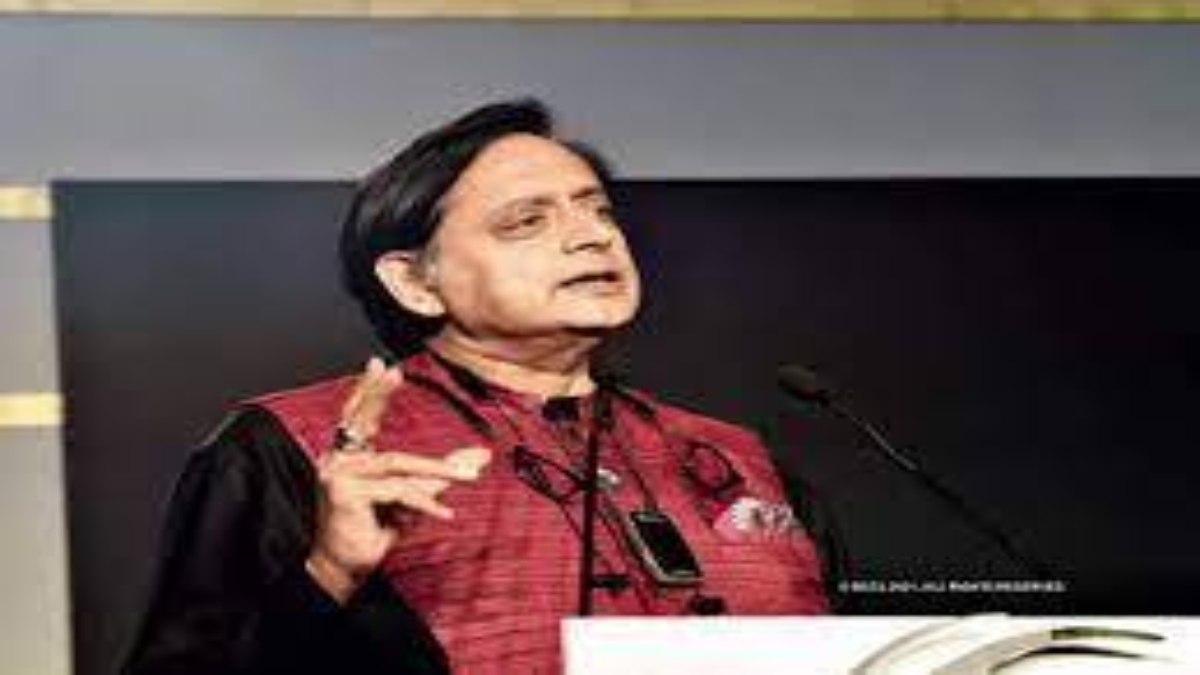 COVID-19: Tharoor says ‘Offensive to ask vaccinated Indians to quarantine’, pulls out from UK event