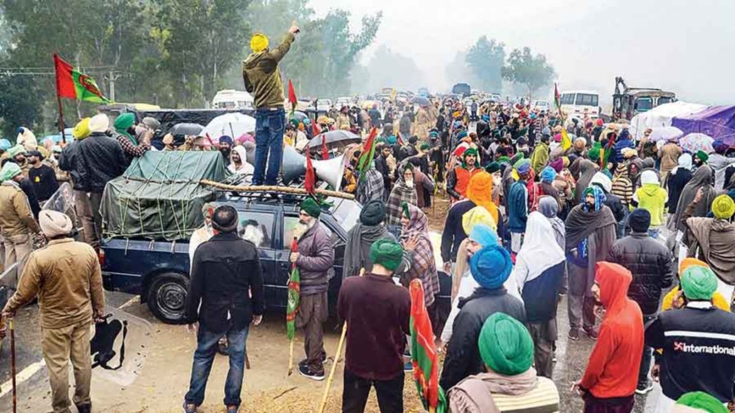 Protestors blocking roads in Punjab