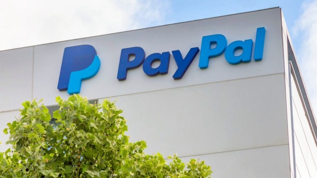 PayPal suspends operations in Russia
