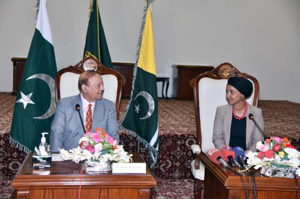 Ilhan promises Mahmood that the Kashmir issue would be discussed in US hearings