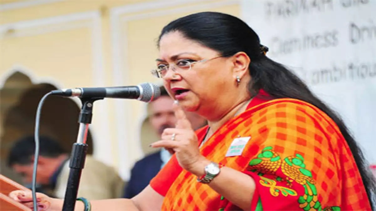 Last time, it was Raje who was in trouble- RSS hurling slurs like ‘Aurangzeb’ at her