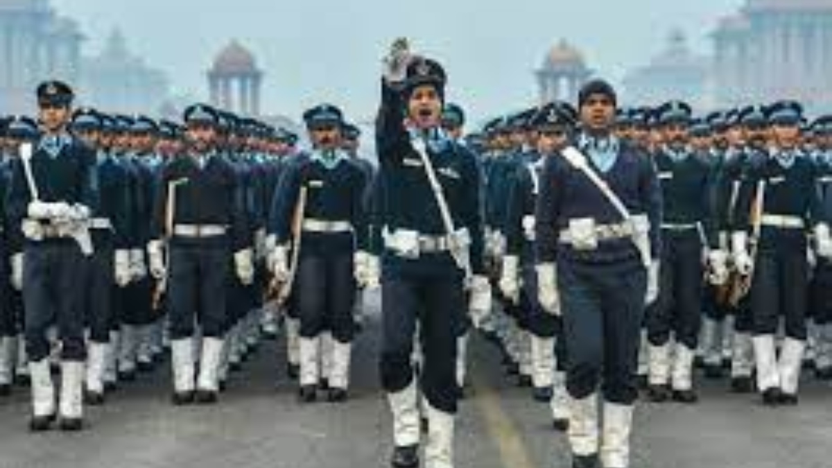 A sergeant in the Indian Air Force (IAF) has been arrested by the Delhi Police Crime Branch for alle