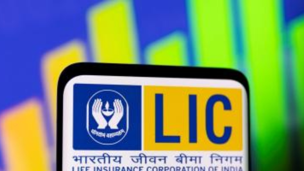 SC rejects to grant interim relief in LIC IPO case
