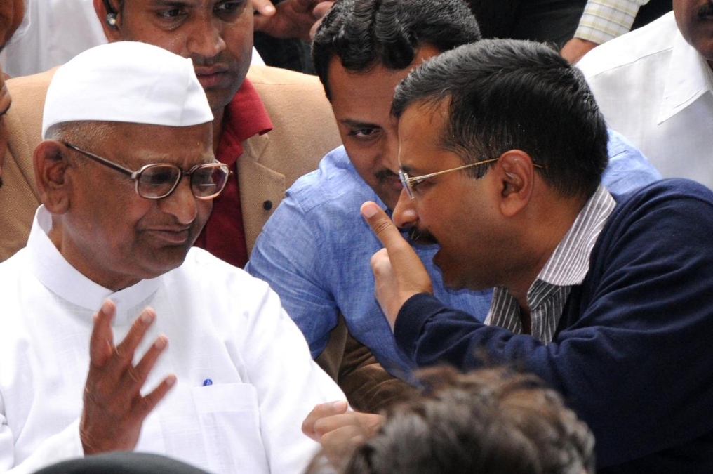15 Dharna Anna Hazare with Arvind Kejriwal 24 02 Del 1