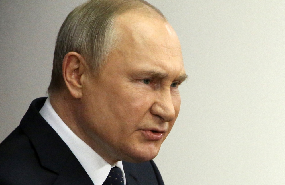 Putin raises prospect of truce in Ukraine conflict