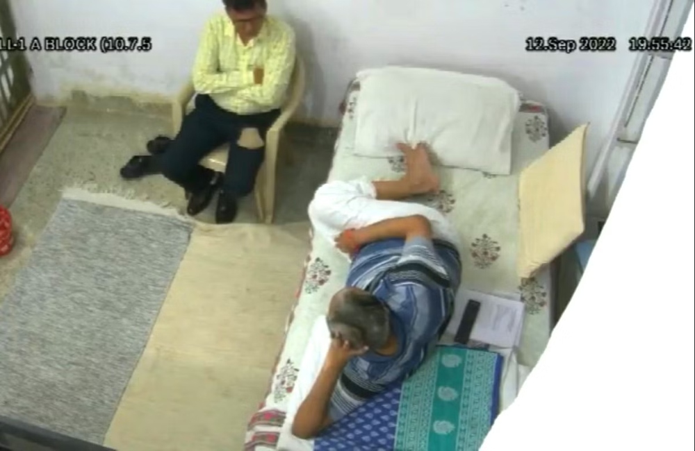New Footage Of Satyendar Jain From Jail Surfaces