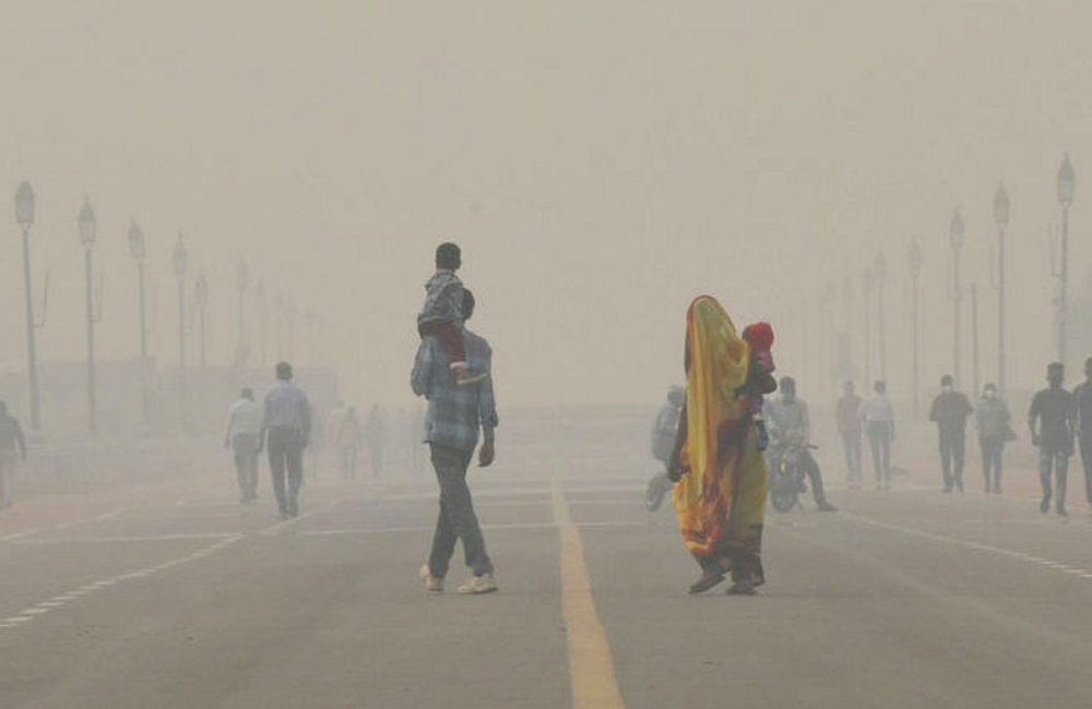 Delhi air remains ‘very poor’, NCR borders on ‘severe’