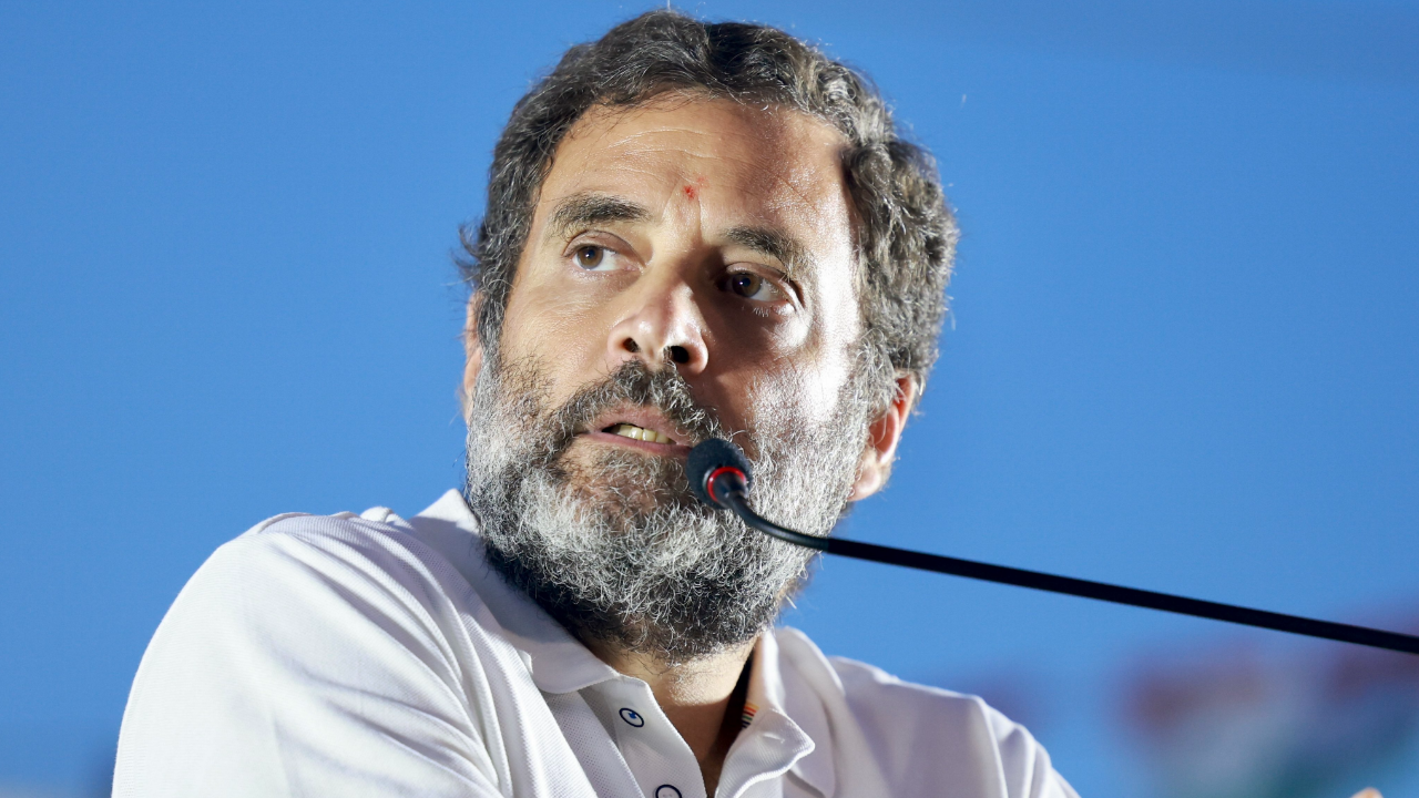 Rather be “beheaded” than step into RSS office, says Rahul Gandhi