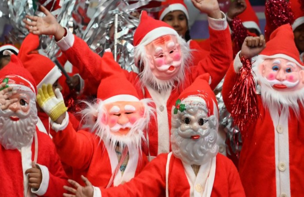 VHP: Don’t dress up kids as Santa; Krishna, Buddha okay