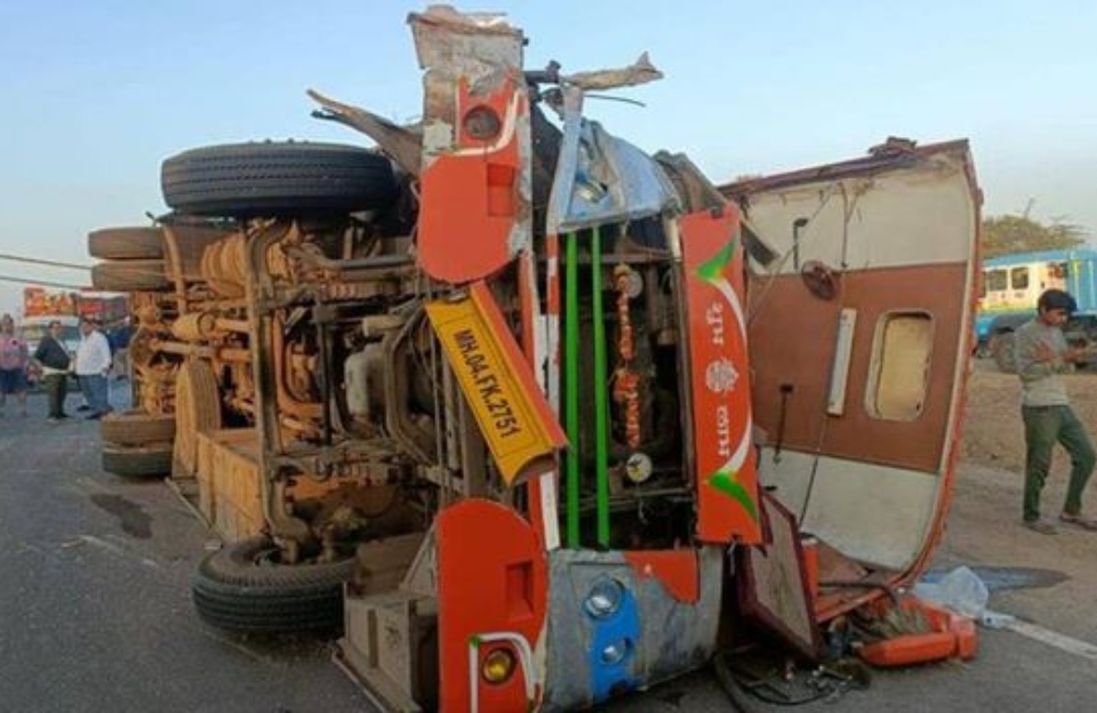 Maharashtra: 10 Dead, 35 Injured In A Bus-Truck Collision On Nashik-Shirdi Highway