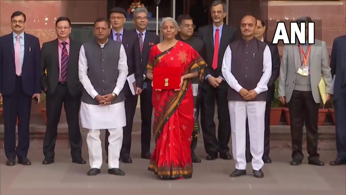 #BudgetOnNewsX: Union FM Nirmala Sitharaman presents Budget 2023-24