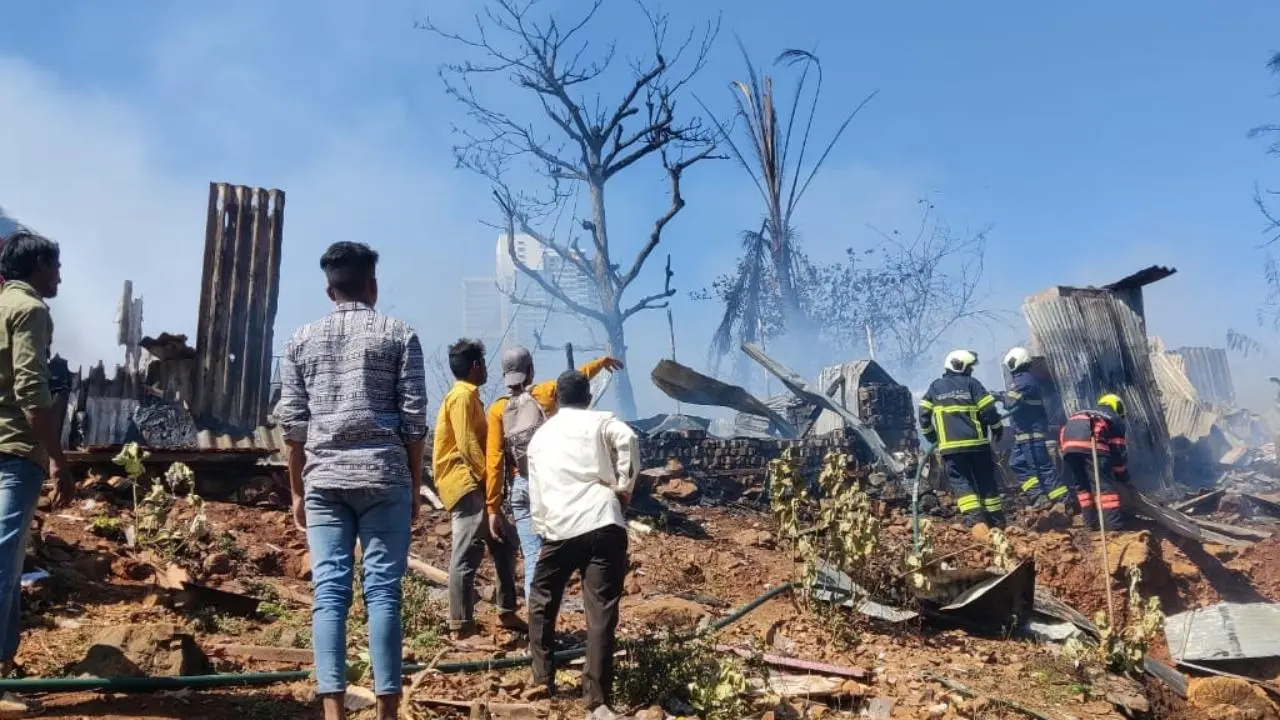 Mumbai: 10 hospitalised, 80 rescued in Mulund building fire