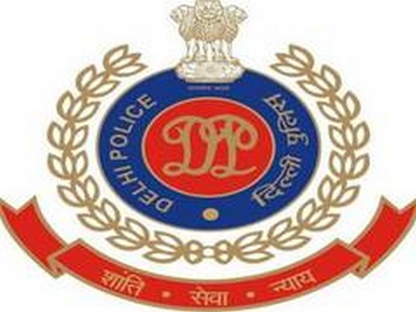 Delhi: Police bust gambling racket, 5 arrested