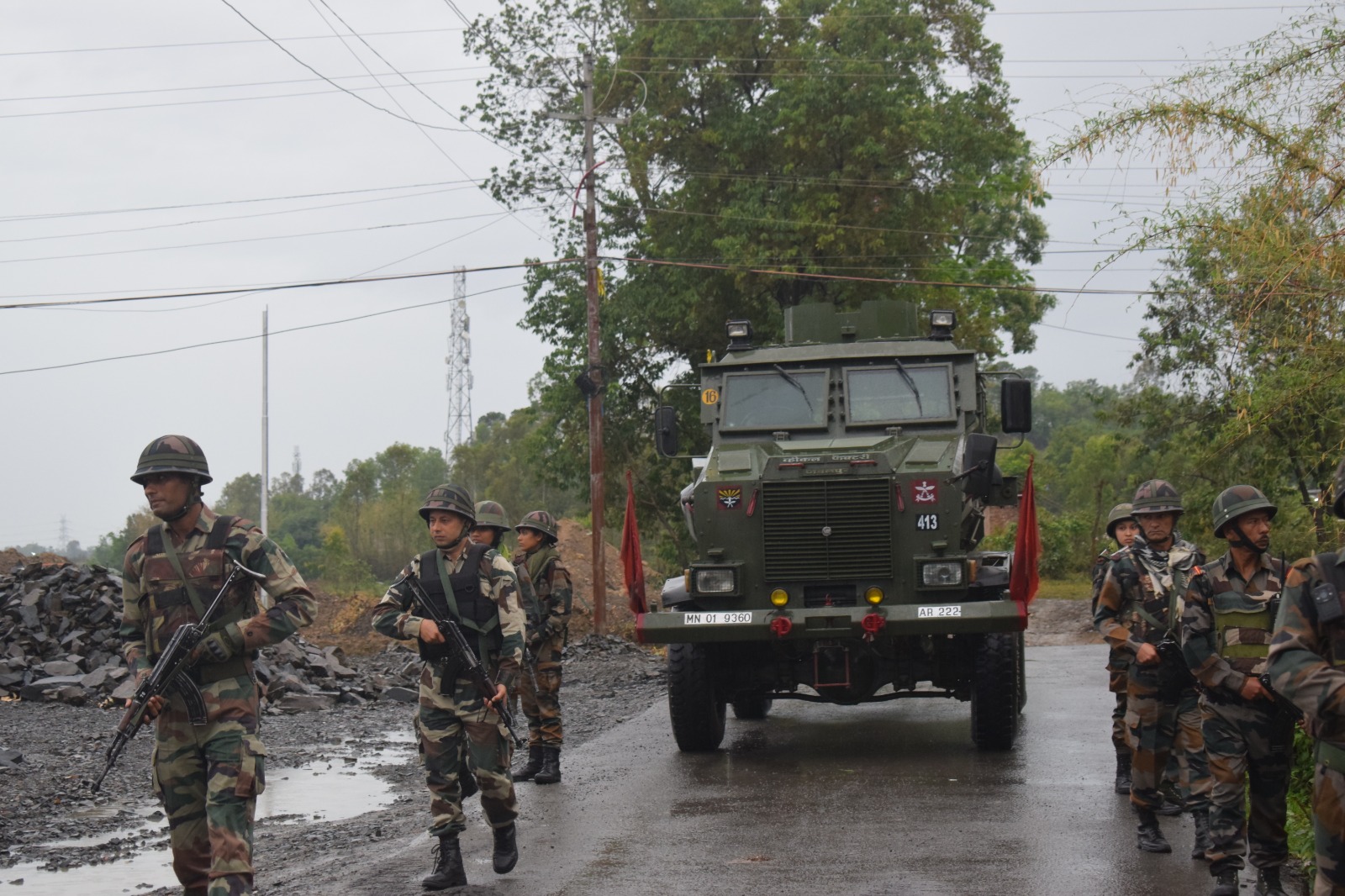 500 Manipur women force army to release 12 insurgents