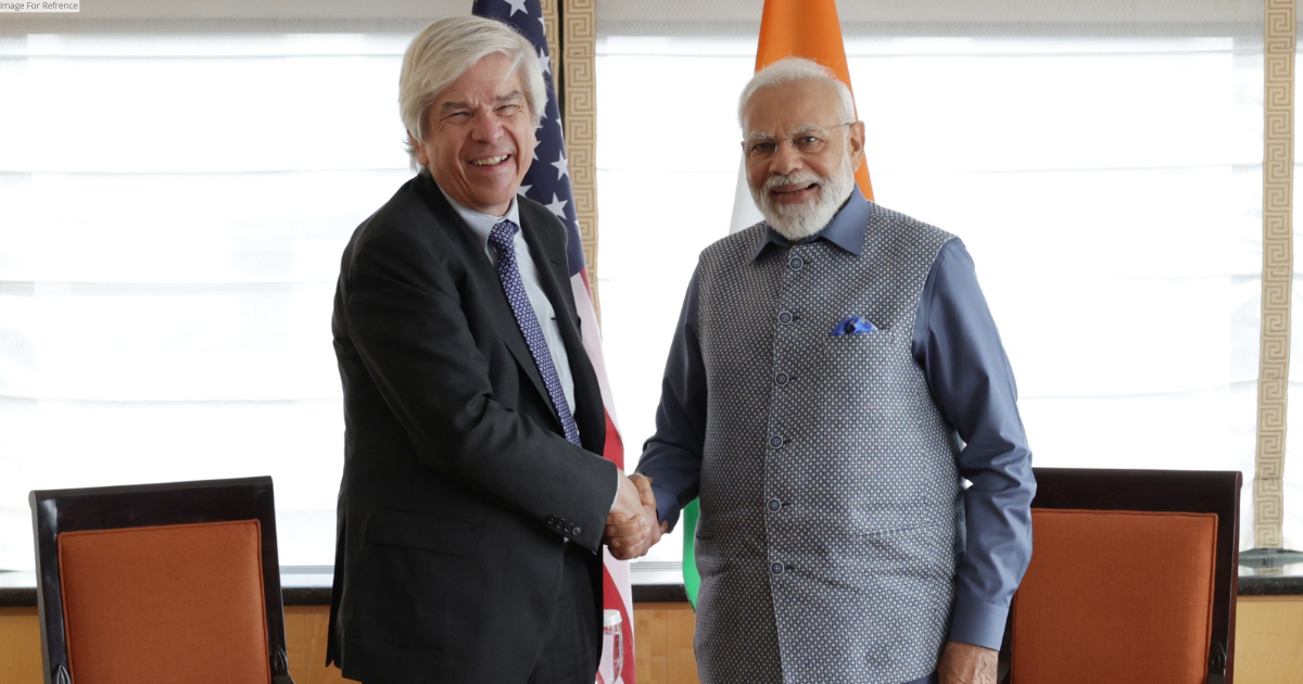 “India could show the world how to do it right,” claims American economist Paul Romer