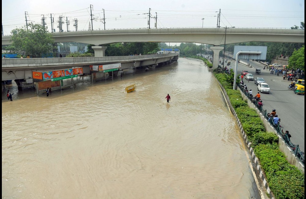 Delhi Floods: Schools & colleges shut, metro hit, 12 NDRF teams deployed