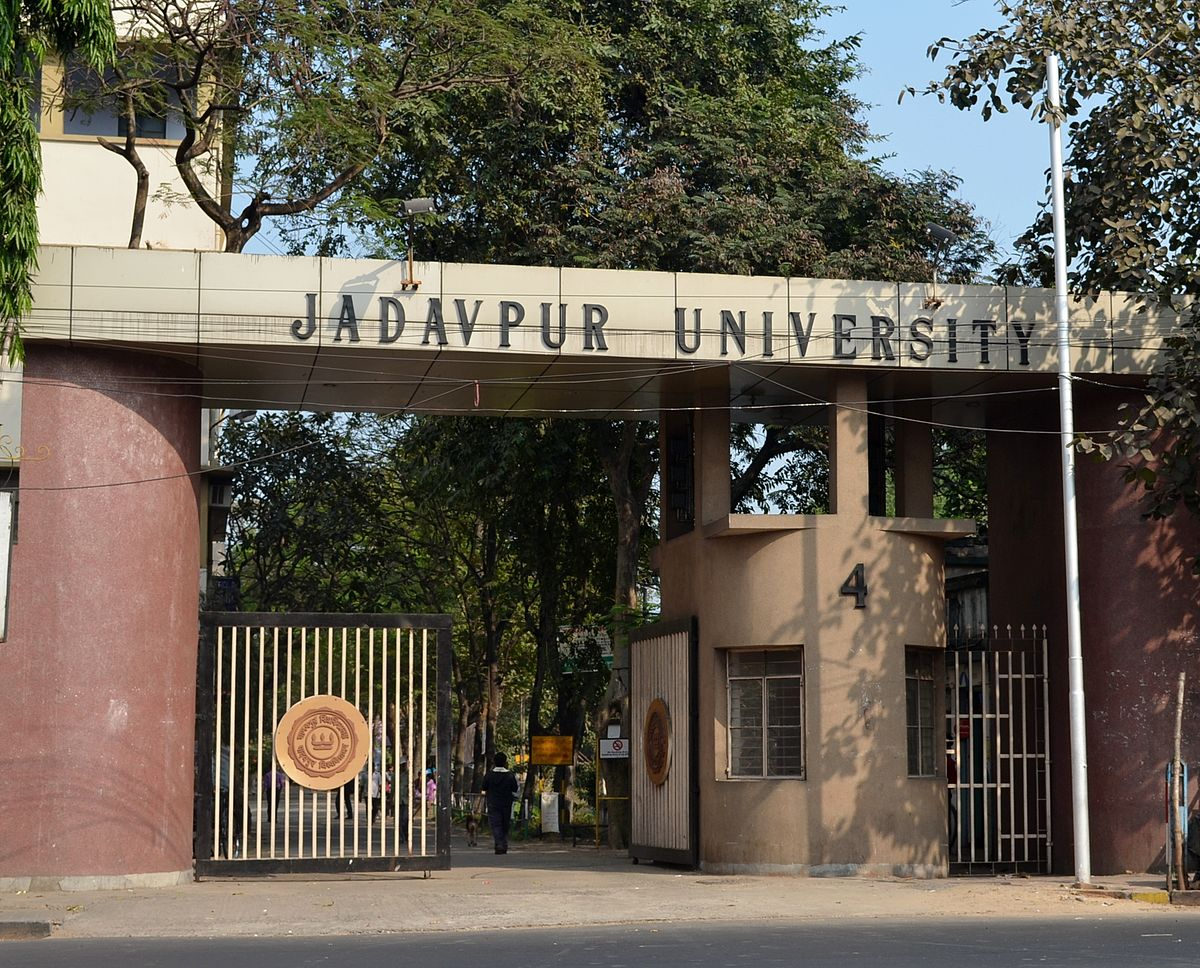 Jadavpur University Science faculty dean, head of committee probing student’s death case resigns