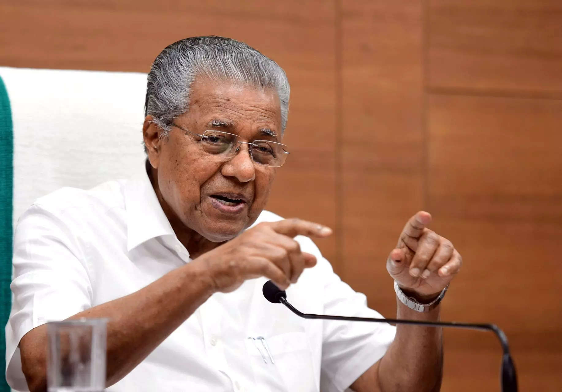 Israel-Hamas Conflict: Kerala CM Writes To EAM Jaishankar, Seeks Centre’s Intervention for Safety of Indians