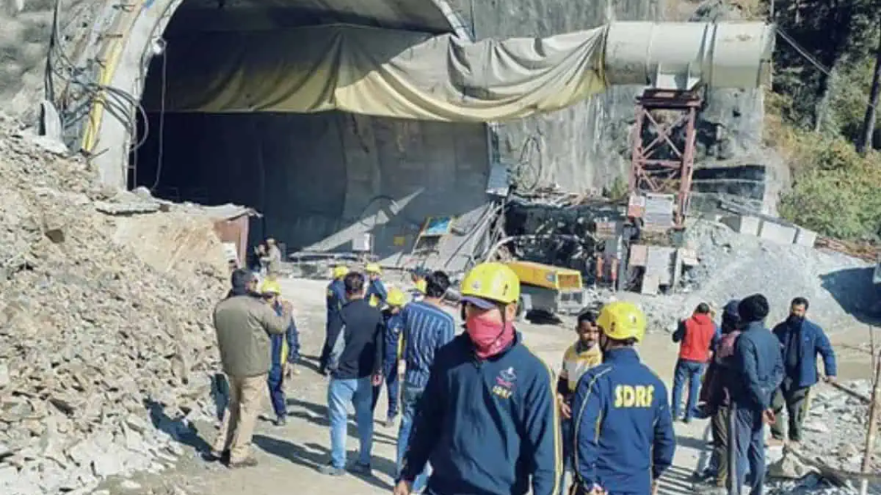 Manual Drilling Progresses on Day 17 of Silkyara Tunnel Rescue Operation