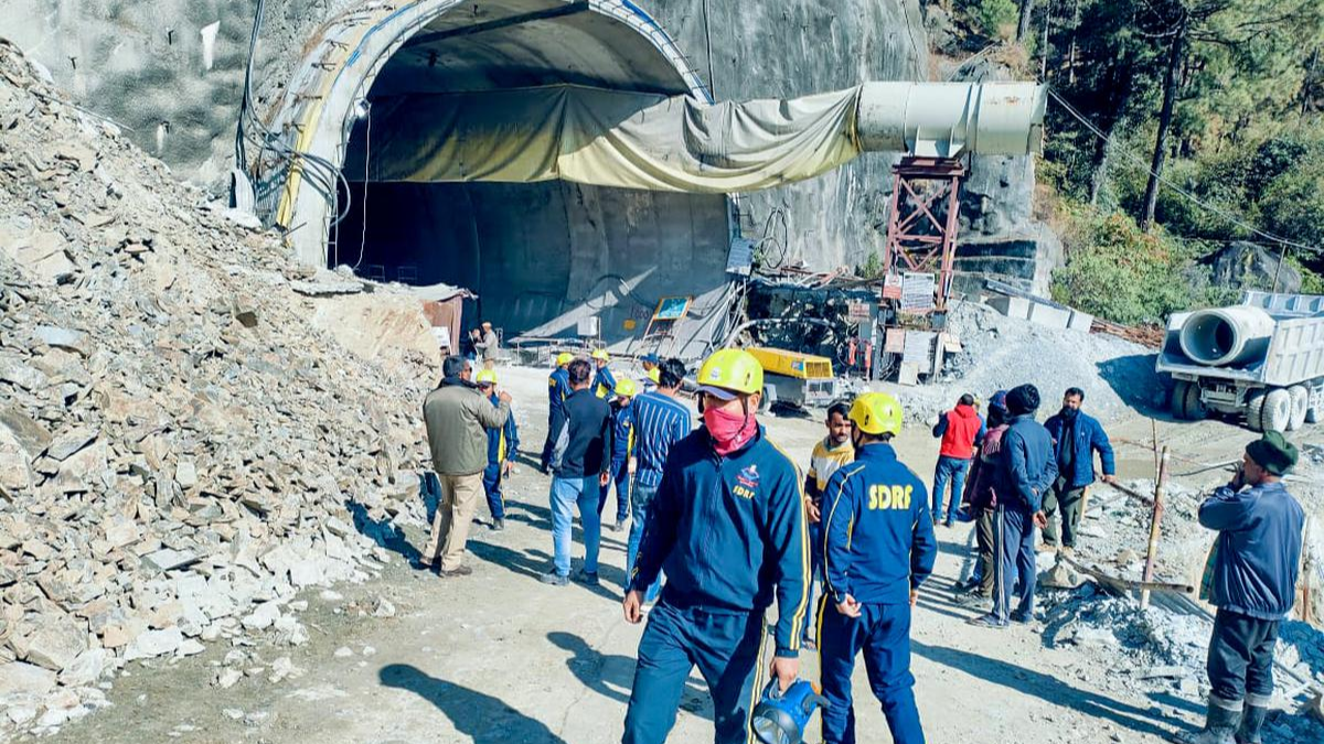 Uttarkashi Tunnel Collapse: Breakfast Provided For Trapped Workers