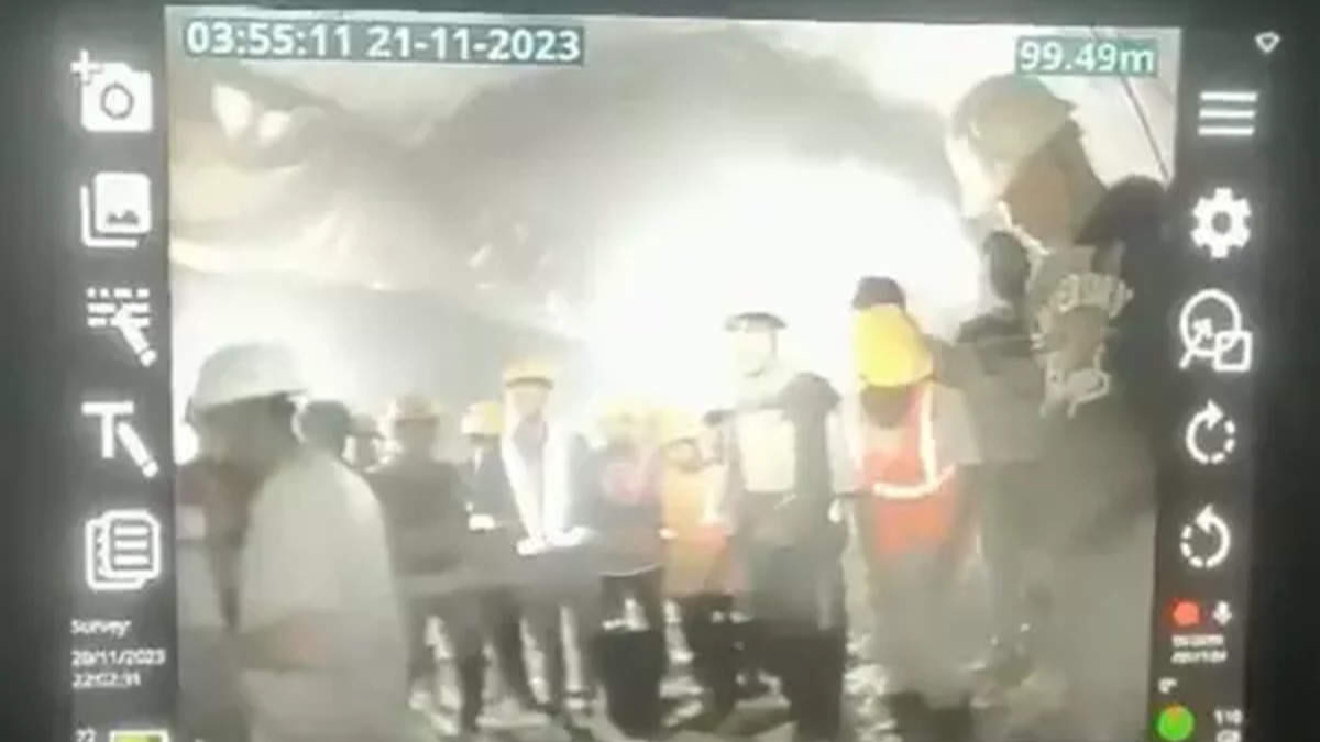 First Visuals Emerge of Trapped Workers in Silkyara Tunnel, Workers in Sound Health, Establish Communication with Rescue Teams