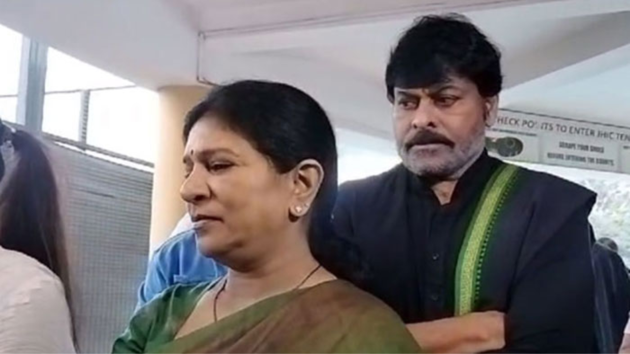 Chiranjeevi and Family Vote in Hyderabad for Telangana Assembly Elections
