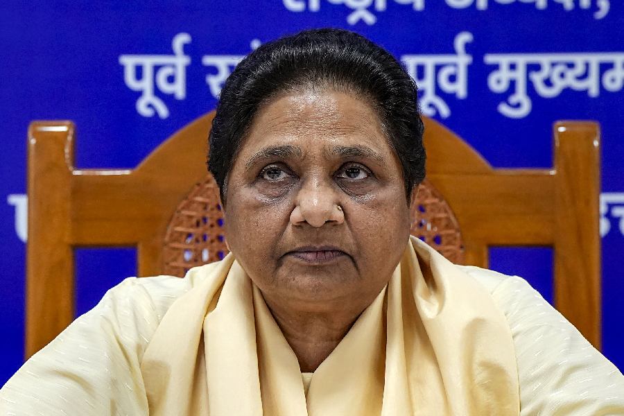 Mayawati Calls Suspension of MPs as a ‘Unfortunate Incident in Parliamentary History’