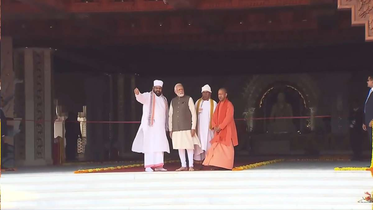PM Modi Inaugurates World’s Largest Meditation Centre-SwarVed Mahamandir in Umaraha