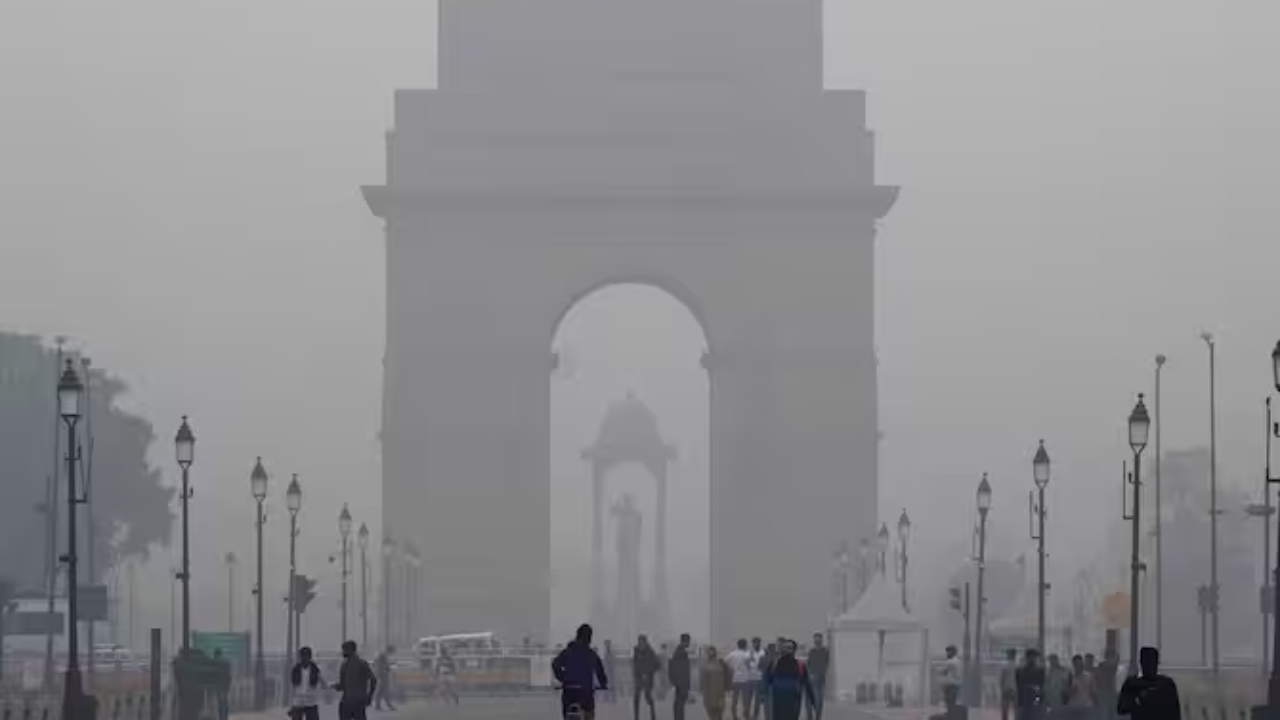 Severe Air Quality Grips Delhi-NCR on New Year’s Eve