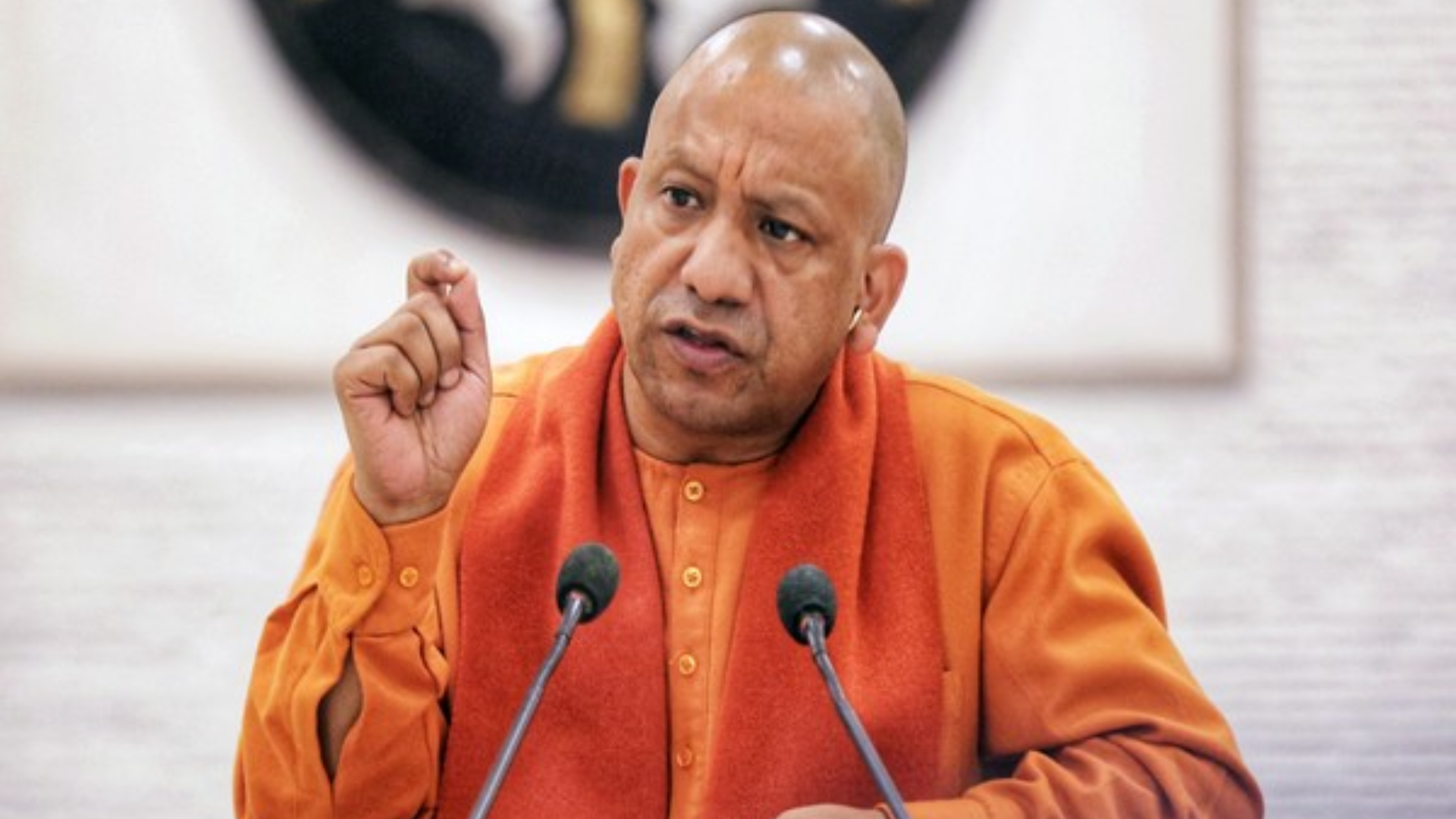 CM Yogi Connects with Public Concerns Through ‘Janta Darshan’ at Gorakhnath Temple