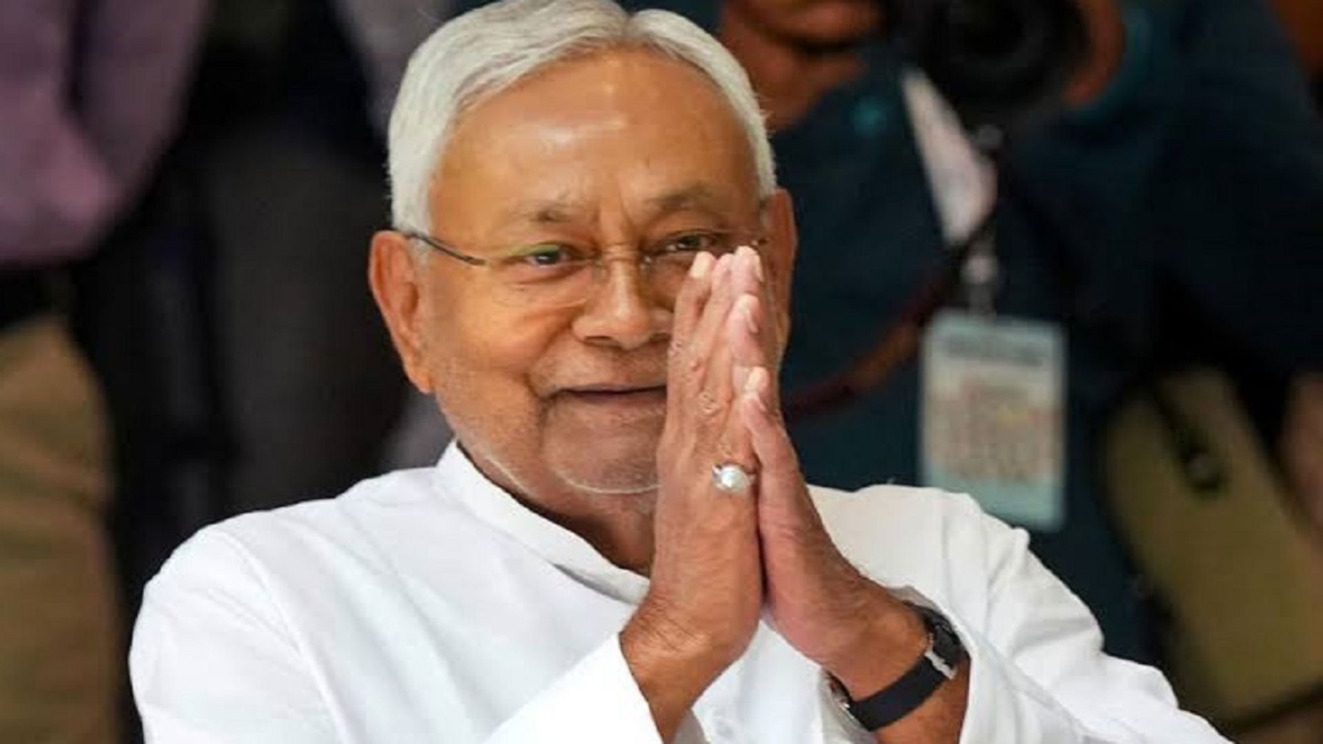 Bihar CM Nitish Kumar soon to meet Governor today: Sources