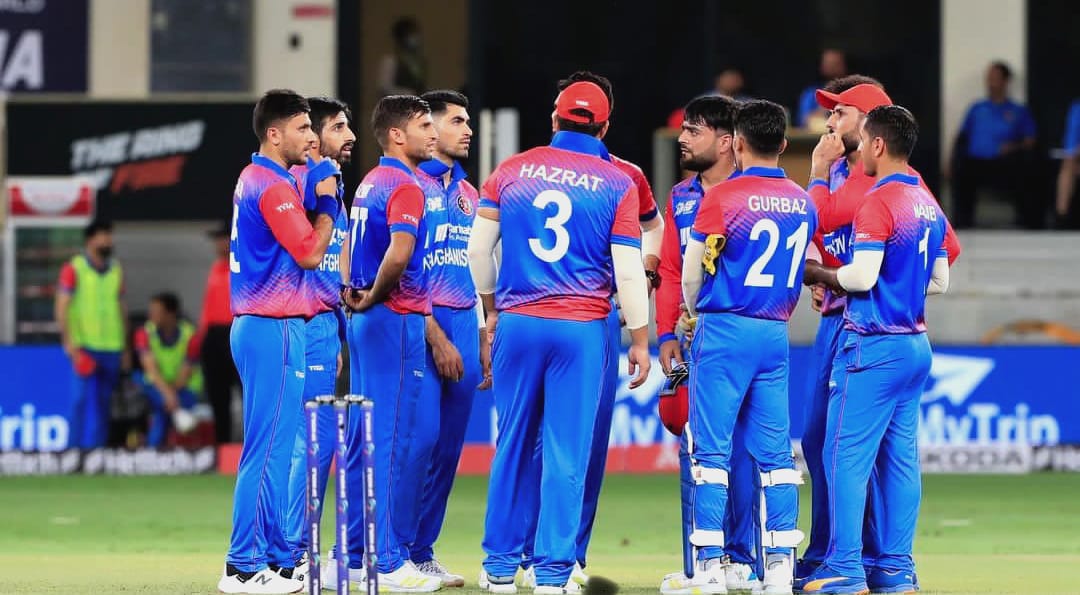 Afghanistan clinch T20I series with four-wicket victory against UAE