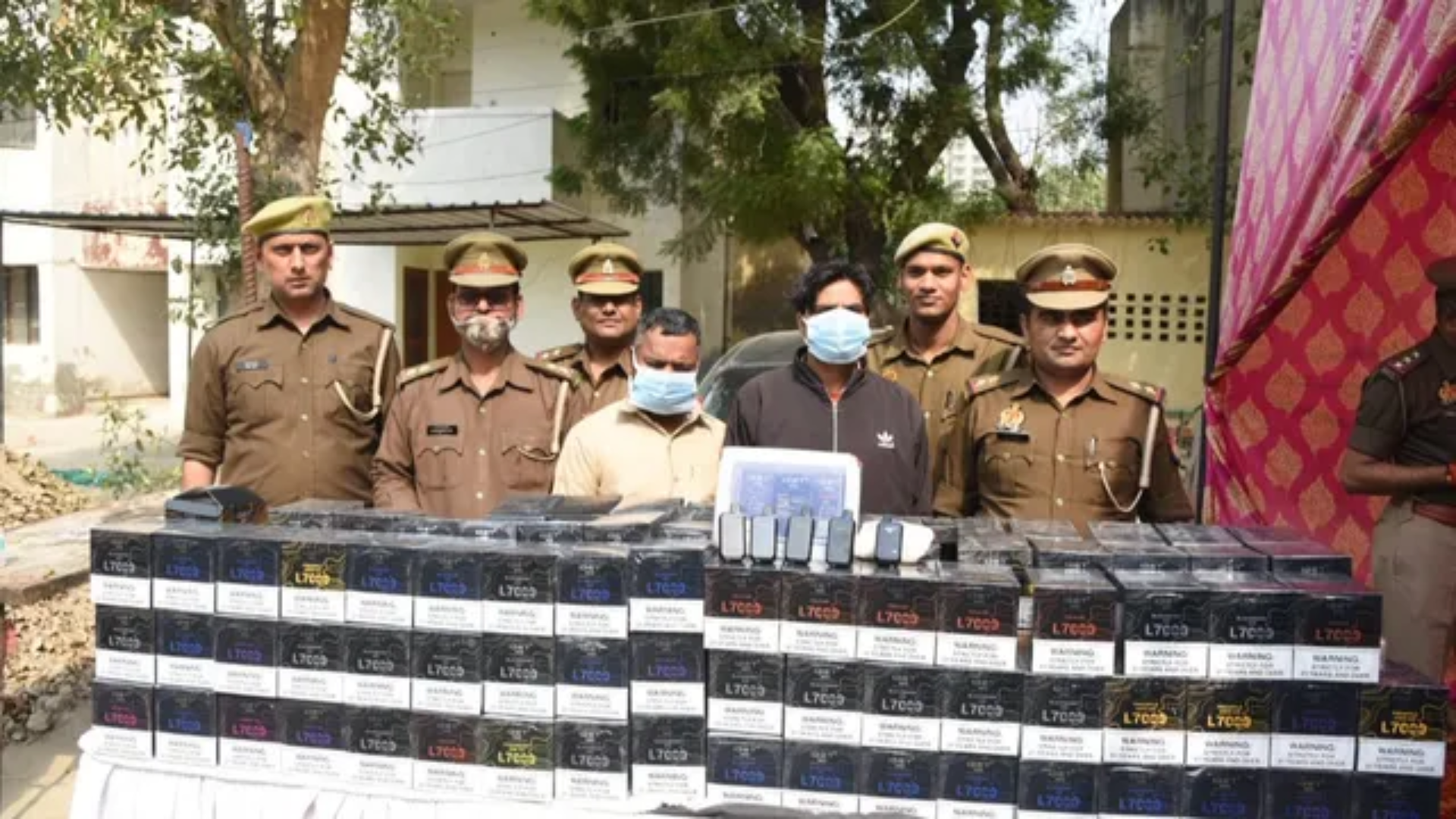 Noida Police Seize Rs 50L Banned E-Cigarettes, Drugs; 2 Arrested