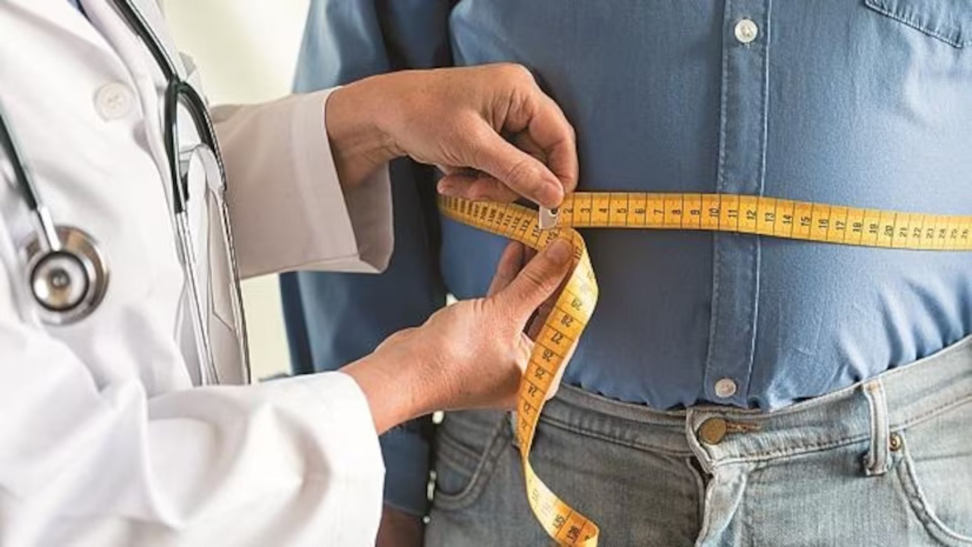 Males born to obese moms more likely to develop health issues as adults according to research