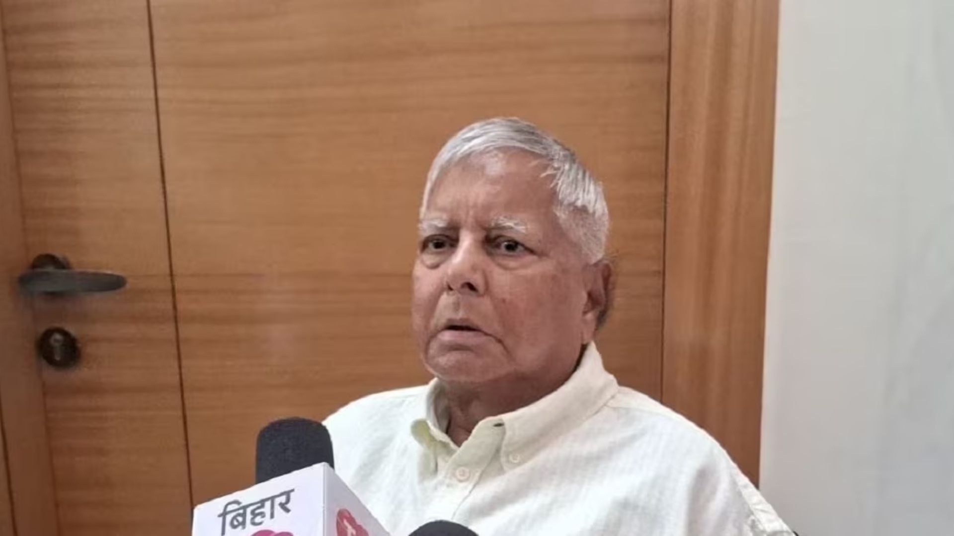 Bihar: Lalu Yadav exclaims “doors remain open” for Nitish Kumar, even as son citicises the Bihar CM