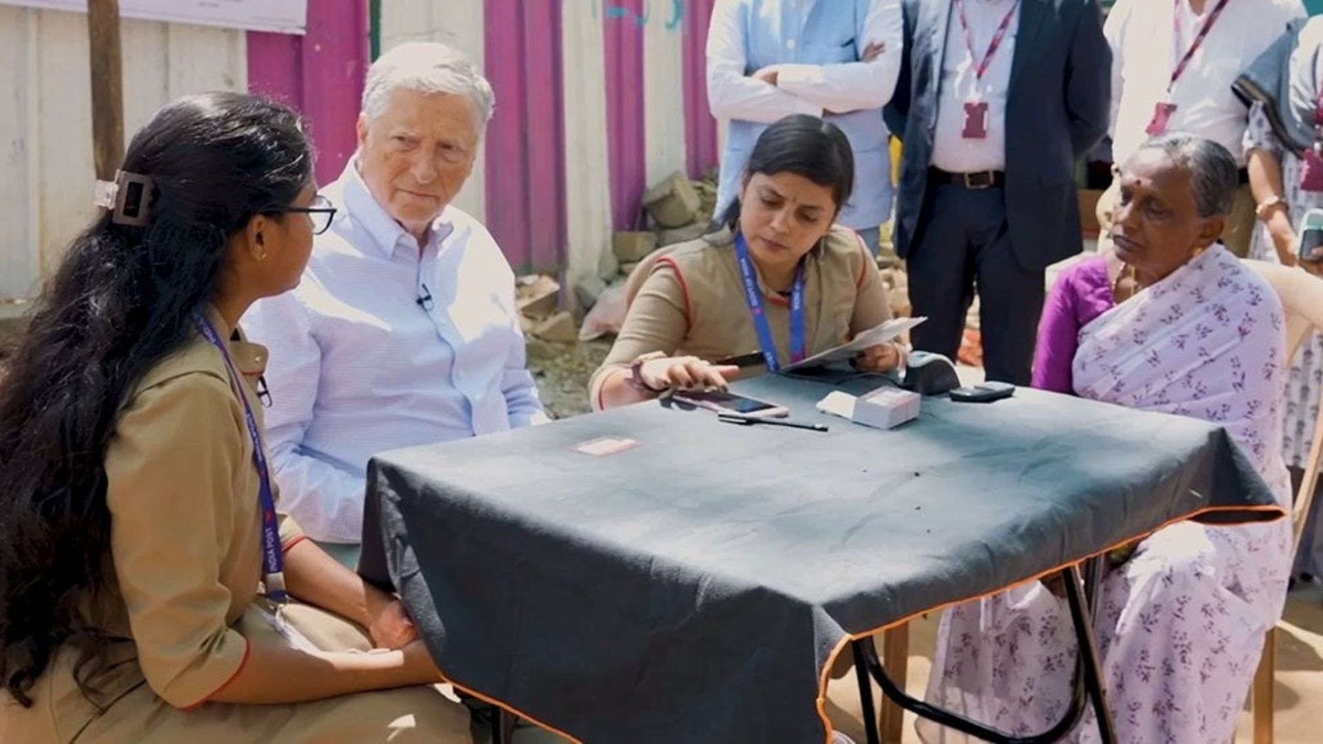 Bill Gates’ Curiosity Unveiled: Queries Bhubaneswar Slum Dwellers During Visit