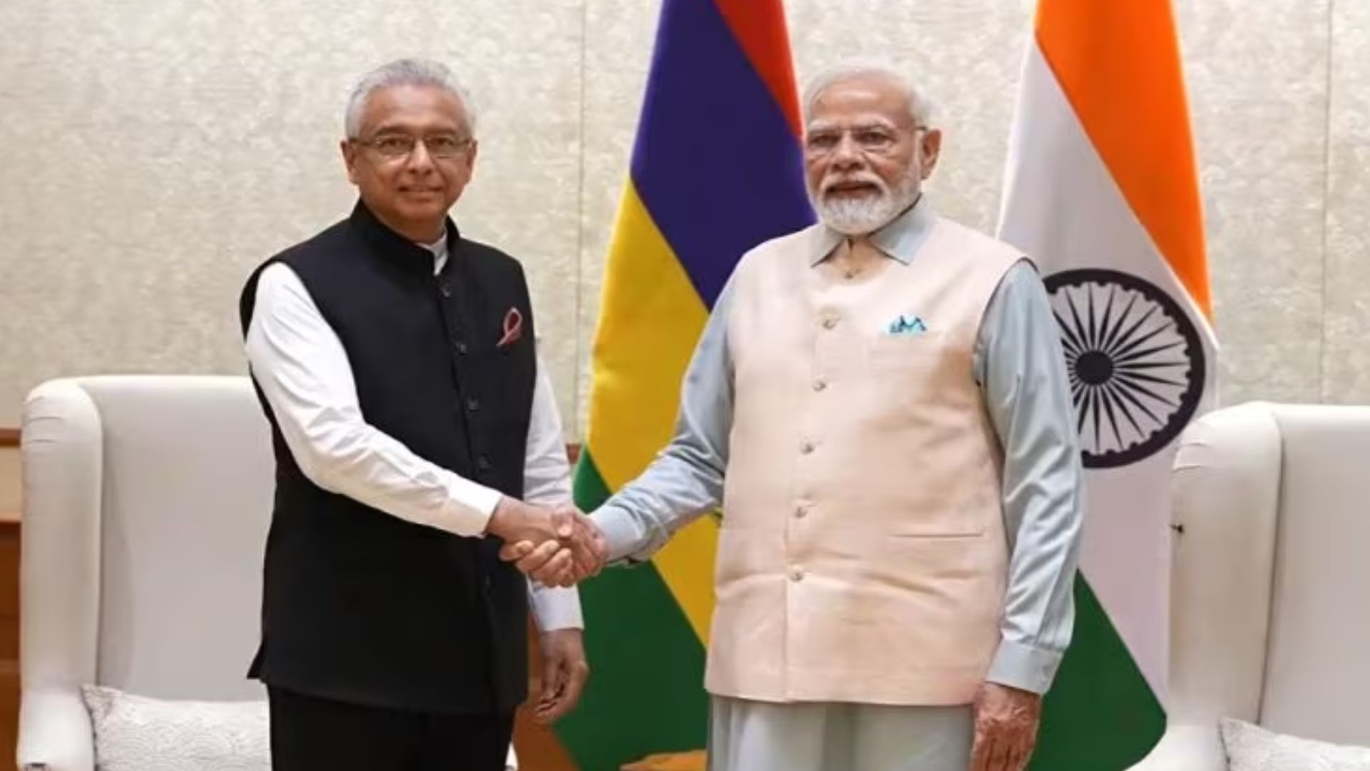 PM Modi and Mauritius Counterpart to Inaugurate Community Projects in Joint Event Today
