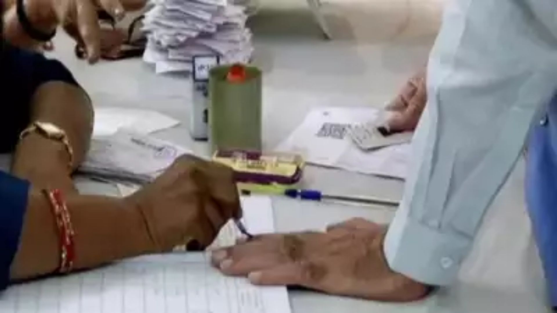 96.88 crore people registered to vote for 2024 Lok Sabha election, according to Election Commission