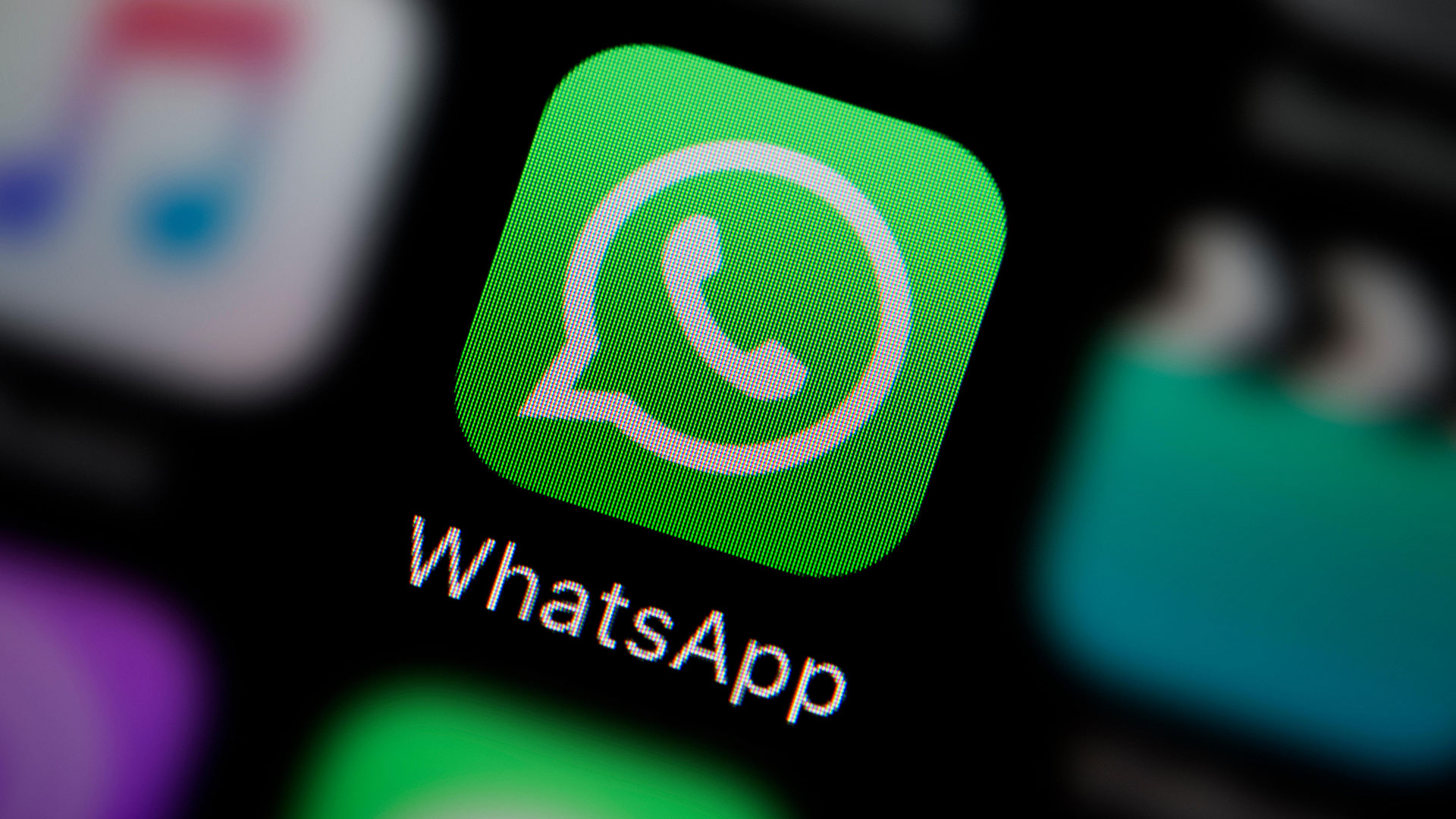 WhatsApp to Launch Fact-Check Chatbot Soon