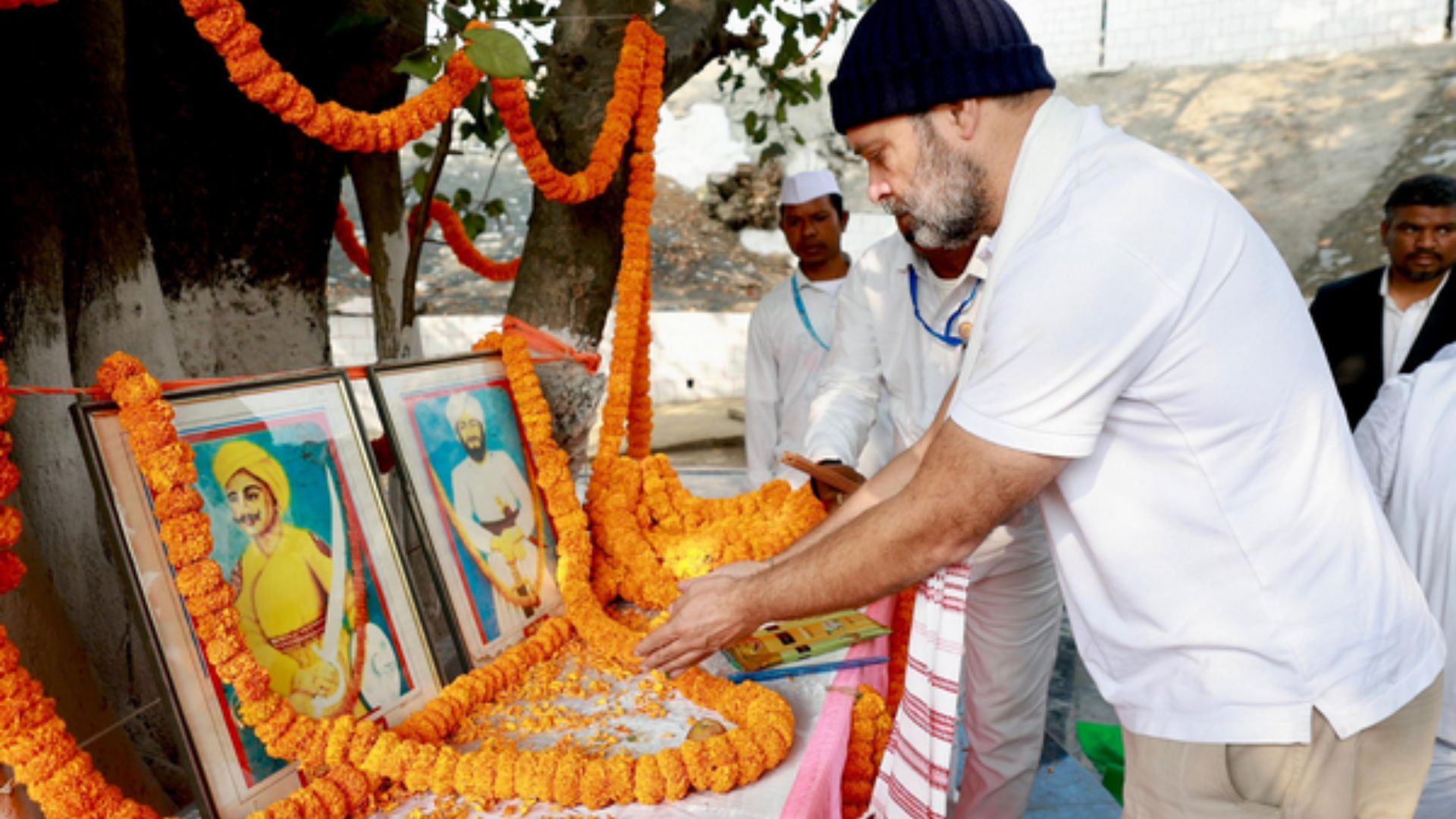 Nyay Yatra: Rahul pays tributes to bravehearts Shaheed Tikait Umrao Singh, Sheikh Bhikhari